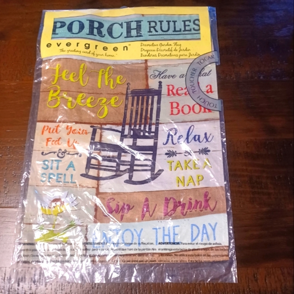 Garden Flag NWT